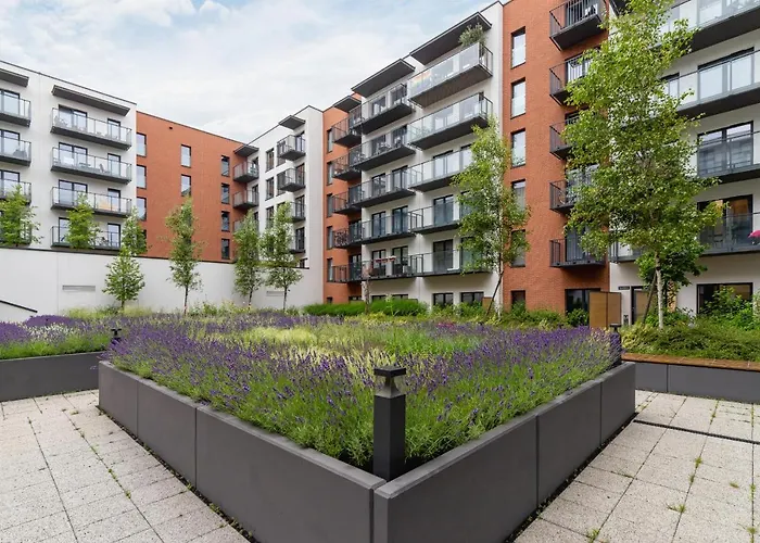 Lokum Salsa Apartment With Balcony & Parking Cracow By Renters